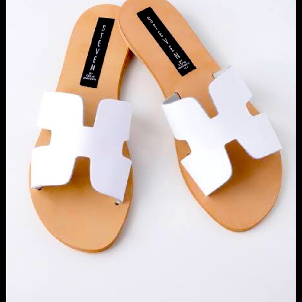 Steve Madden Greece White Leather Sandals